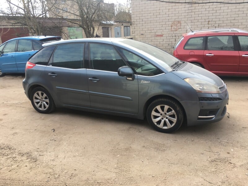 Фотография 2 - Citroen C4 Picasso 2007 г запчясти