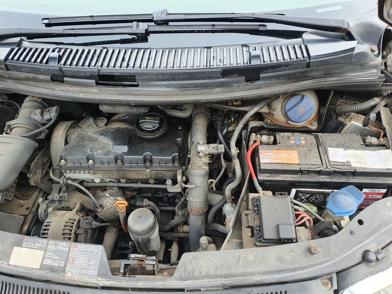 Фотография 9 - Volkswagen Sharan 1.9 DYZEL 85 KW 4X4 2003 г запчясти