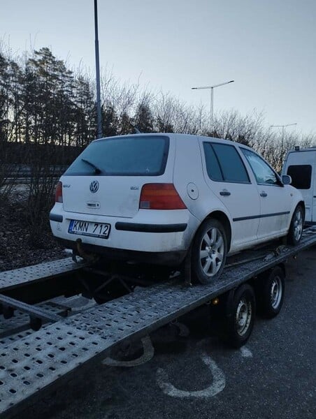 Photo 3 - Volkswagen Golf Sdi 2000 y parts