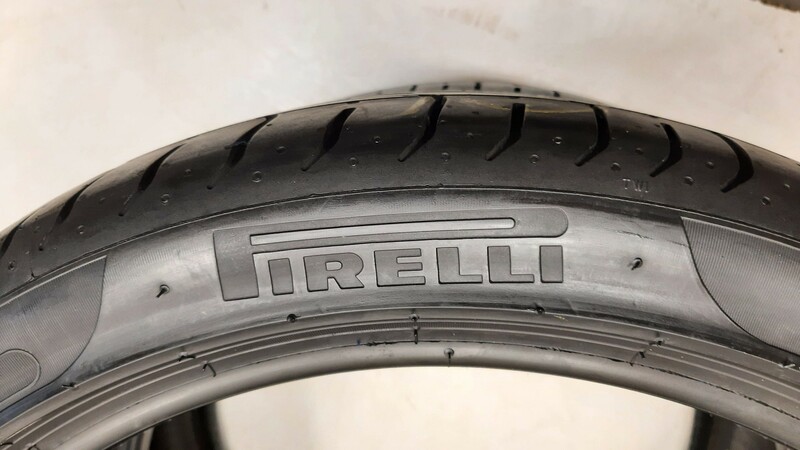 Photo 7 - Pirelli Pzero R21 summer tyres passanger car