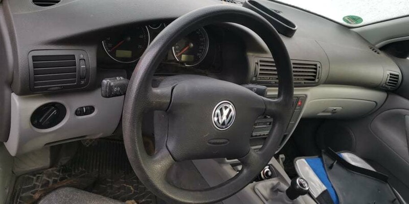Nuotrauka 8 - Volkswagen Passat 2001 m dalys