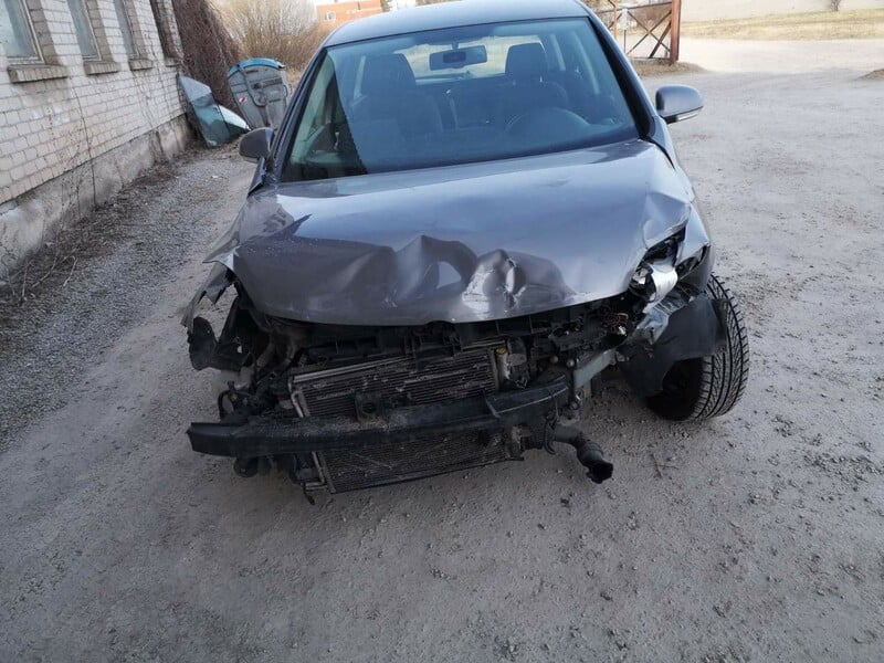 Photo 6 - Volkswagen Golf Plus 2006 y parts