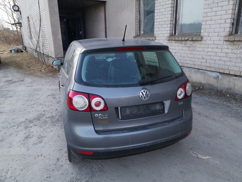 Photo 9 - Volkswagen Golf Plus 2006 y parts