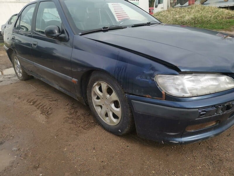 Photo 1 - Peugeot 406 1997 y parts