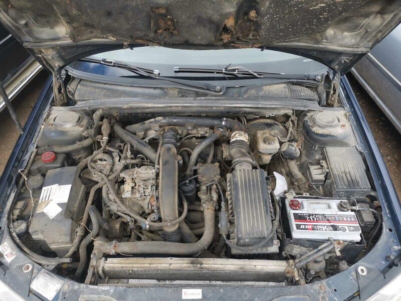 Photo 3 - Peugeot 406 1997 y parts