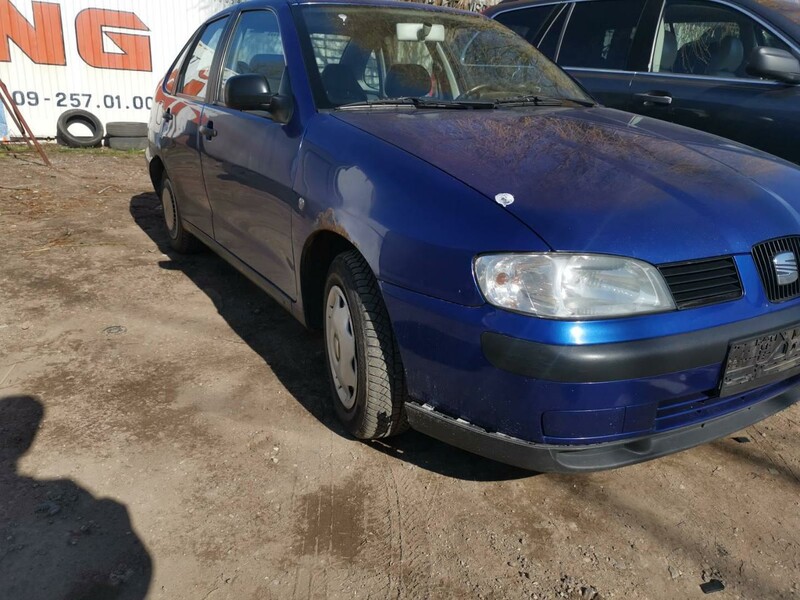 Seat Cordoba 2000 y parts