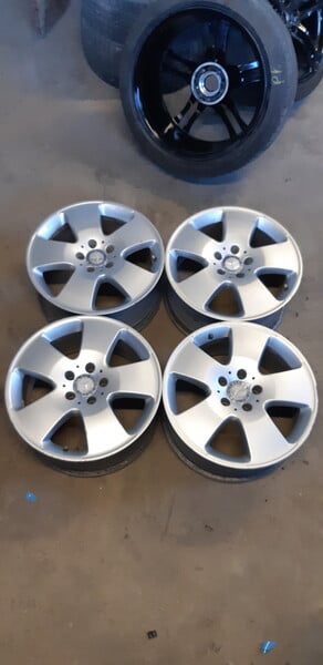 Photo 3 - Mercedes-Benz Nr12 light alloy R17 rims