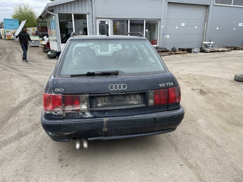 Фотография 6 - Audi 80 1993 г запчясти