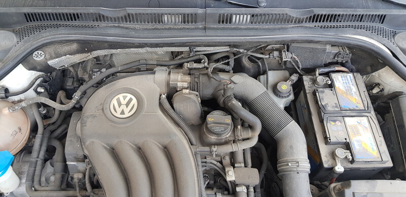 Photo 10 - Volkswagen Jetta A6 2012 y parts