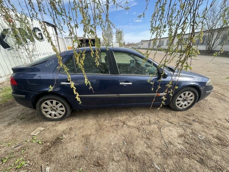 Фотография 8 - Renault Laguna 2001 г запчясти