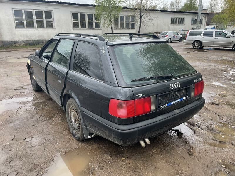 Фотография 5 - Audi 100 1994 г запчясти