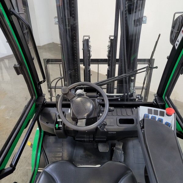 Photo 4 - Hc CPD35-XD4-S126 2023 y Forklifts