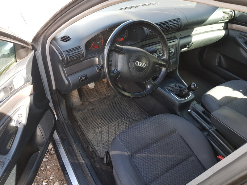 Nuotrauka 6 - Audi A4 2000 m dalys