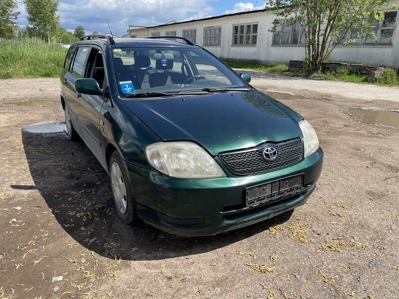 Toyota Corolla 2002 y parts