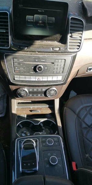 Photo 7 - Mercedes-Benz Gle Klasė 2016 y parts