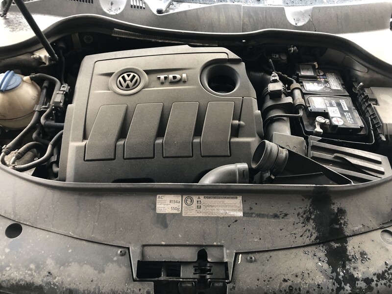 Фотография 2 - Volkswagen Passat 2012 г запчясти