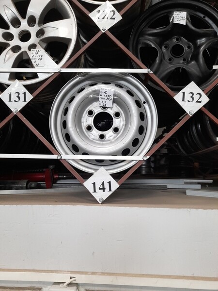 R16 plieniniai štampuoti ratlankiai