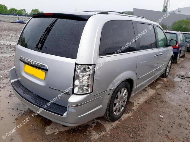 Photo 3 - Chrysler Grand Voyager IV 2009 y parts