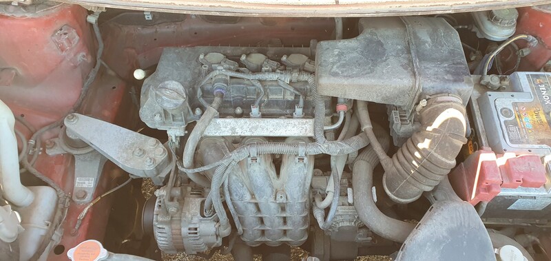 Photo 6 - Mitsubishi Colt Z30 2009 y parts