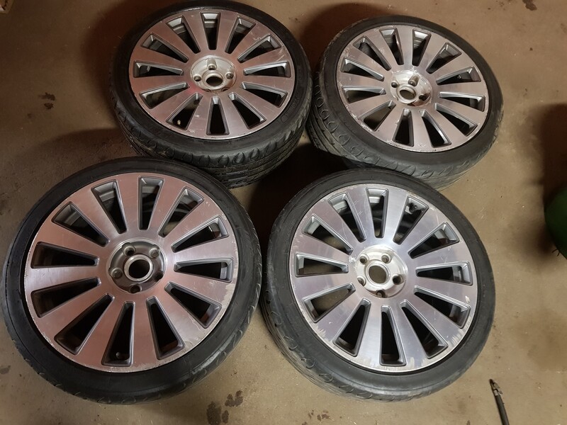 Audi light alloy R19 rims