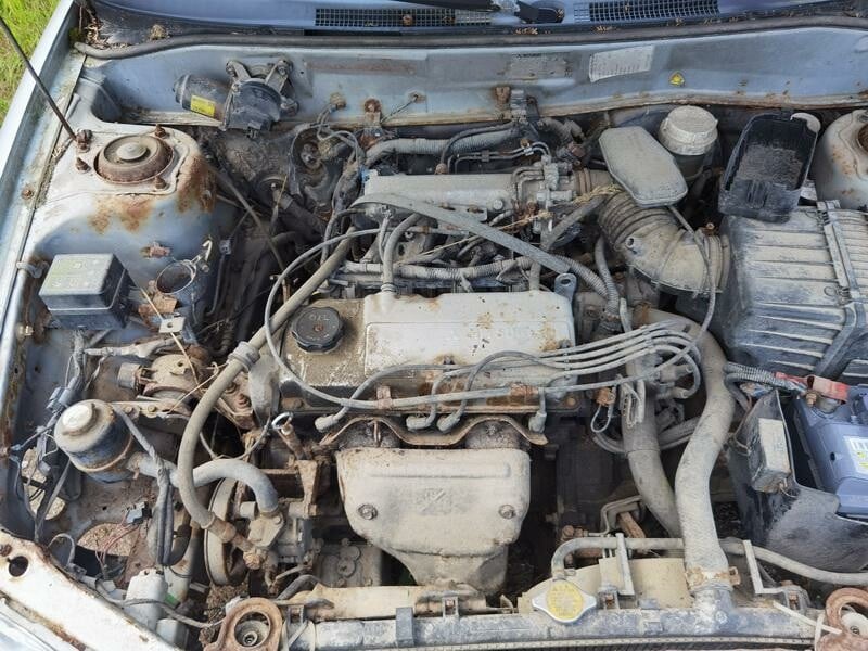 Photo 4 - Mitsubishi Colt 1995 y parts