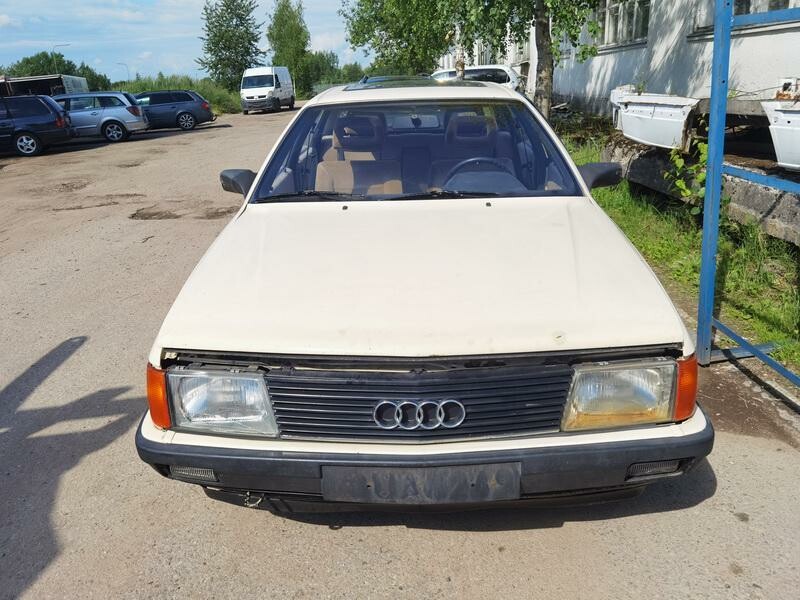 Photo 3 - Audi 100 1987 y parts