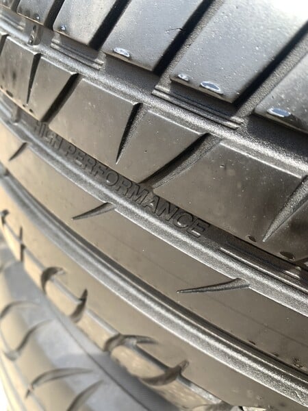 Photo 7 - Continental BRIDGESTONE R16 winter tyres passanger car