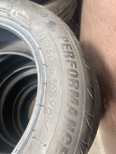 Photo 10 - Continental BRIDGESTONE R16 winter tyres passanger car