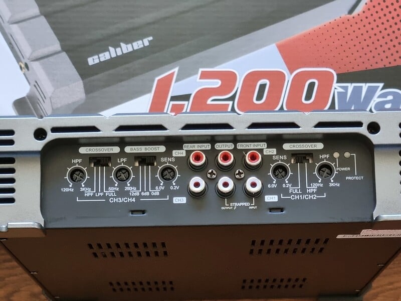 Фотография 3 - Power Acoustik CB4-1200 Усилитель