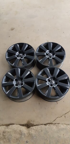 Photo 4 - Peugeot Nr128 3008 light alloy R18 rims