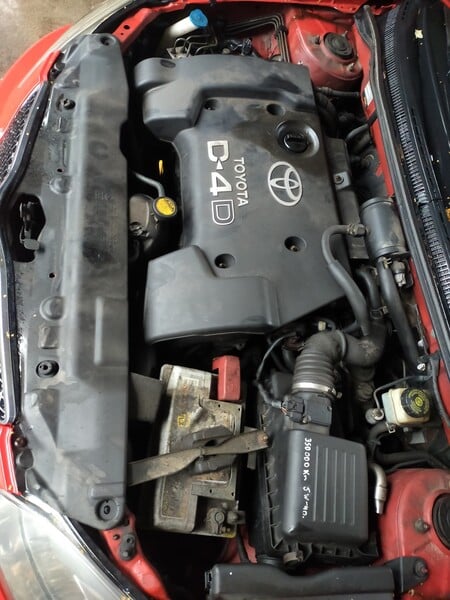 Photo 4 - Toyota Corolla 2003 y parts