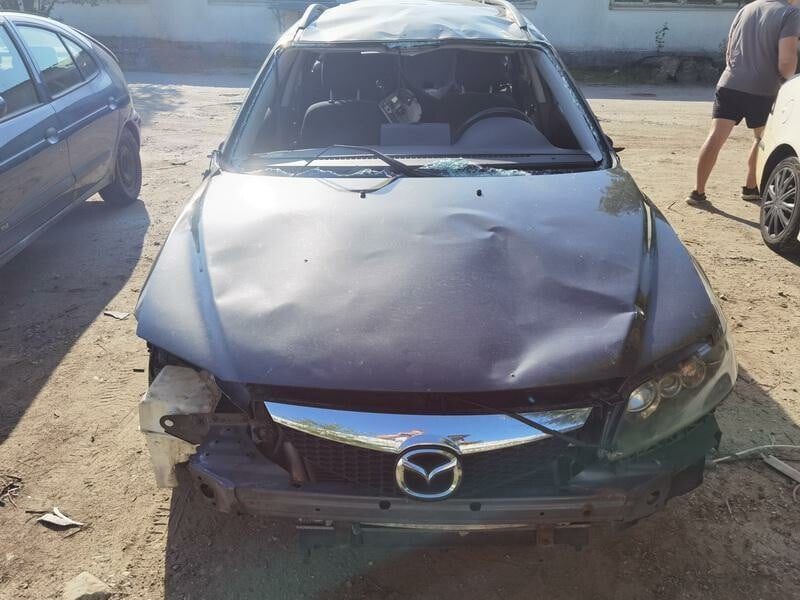 Photo 2 - Mazda 6 2006 y parts