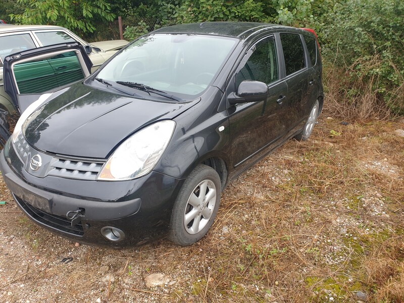 Photo 2 - Nissan Note 2007 y parts