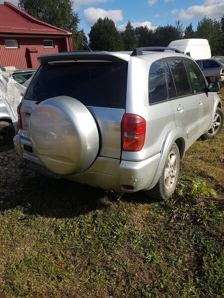 Фотография 2 - Toyota Rav4 II 2002 г запчясти