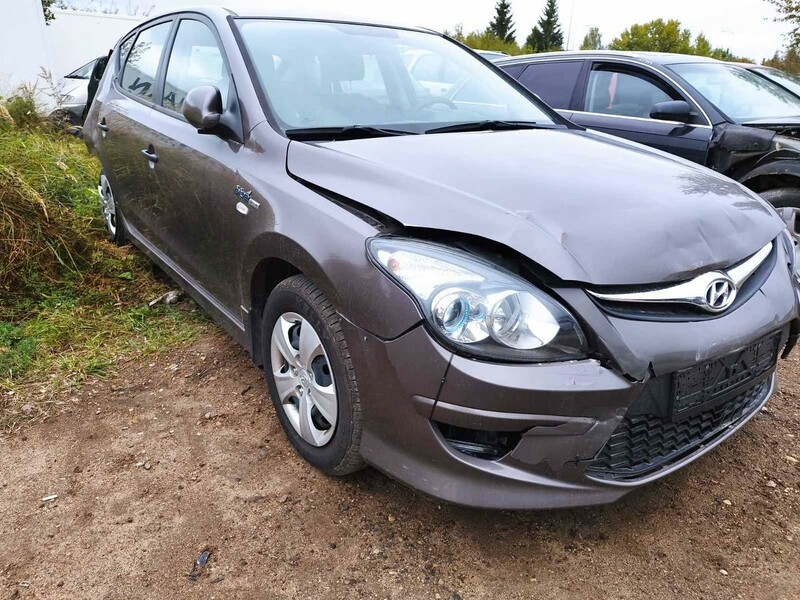 Hyundai I30 2011 г запчясти