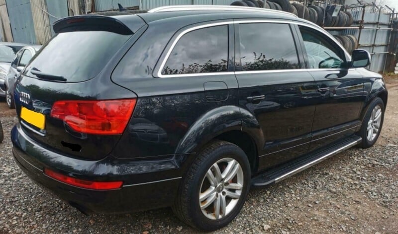 Photo 2 - Audi Q7 2007 y parts