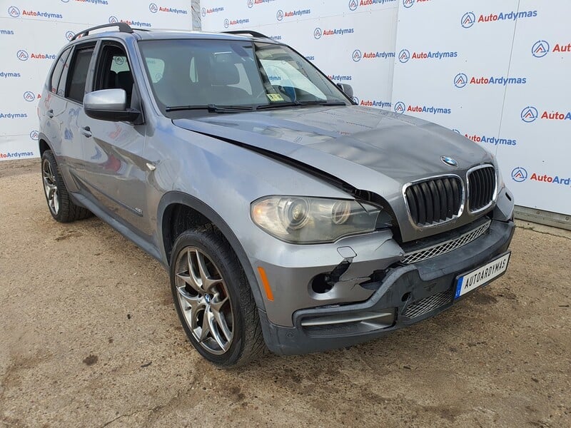 Photo 2 - Bmw X5 E70 2008 y parts