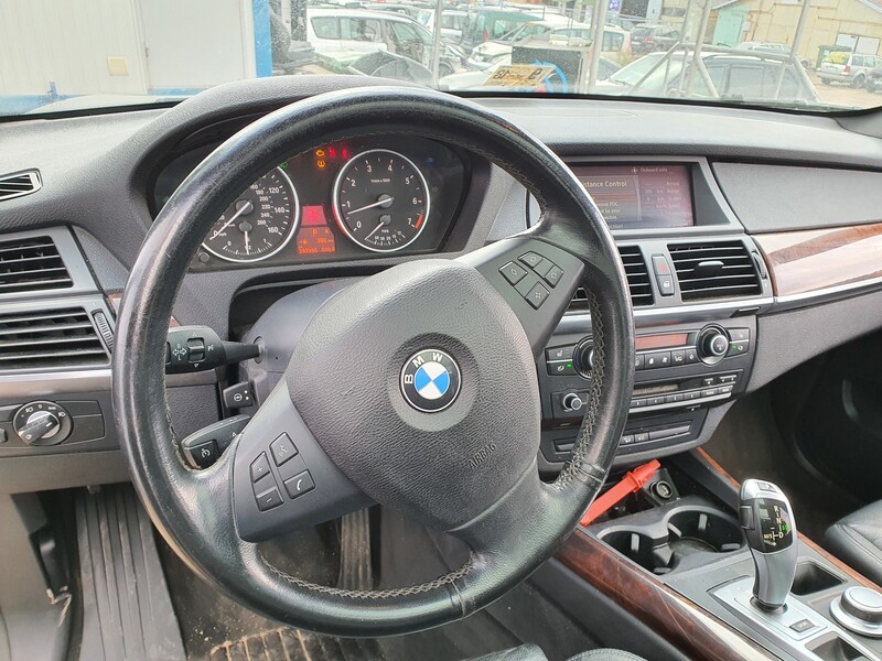 Photo 11 - Bmw X5 E70 2008 y parts