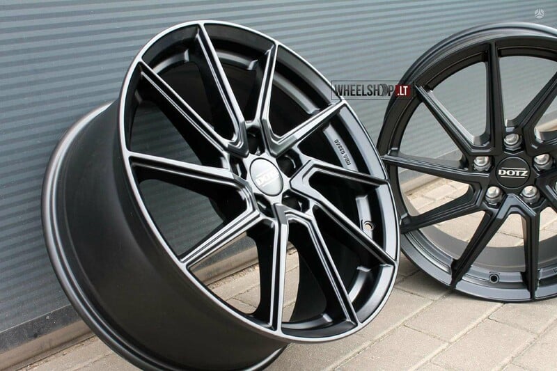 Photo 5 - R17 light alloy rims