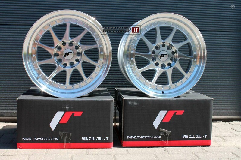 Photo 2 - Japan Racing JR26 Silver light alloy R17 rims