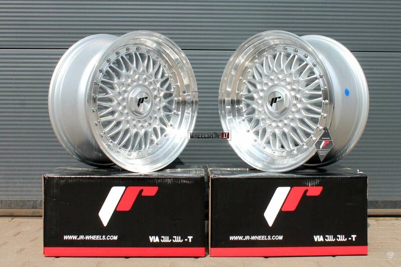 Photo 5 - Japan Racing JR9 Silver light alloy R17 rims