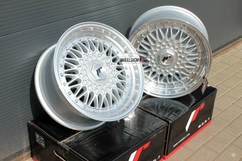 Photo 6 - Japan Racing JR9 Silver light alloy R17 rims