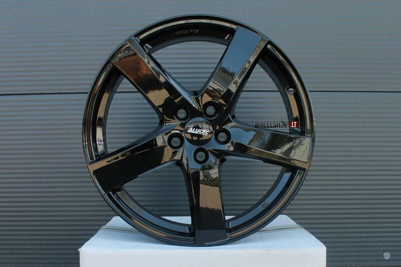 Photo 1 - R16 light alloy rims