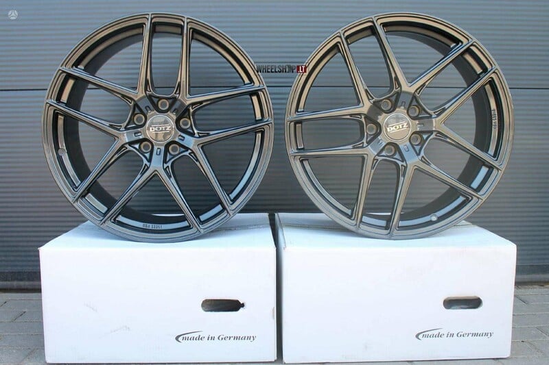 Photo 3 - Dotz Laguna Seca Grey light alloy R20 rims