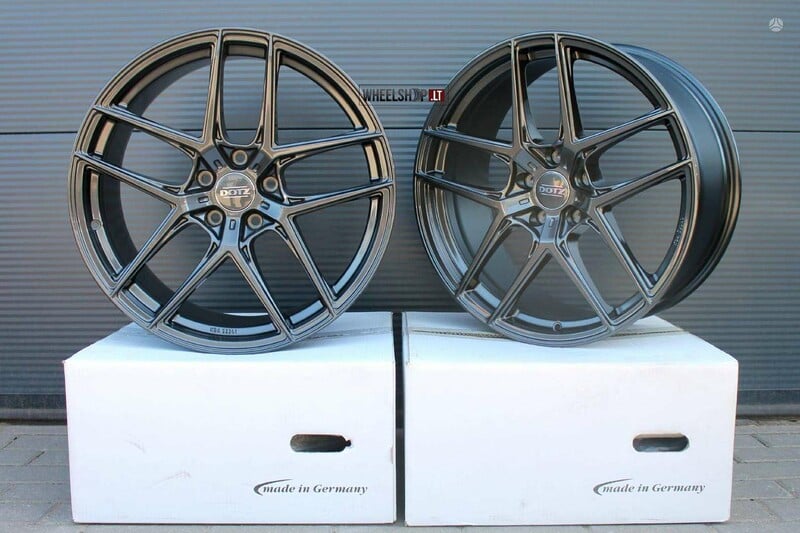 Photo 4 - Dotz Laguna Seca Grey light alloy R20 rims