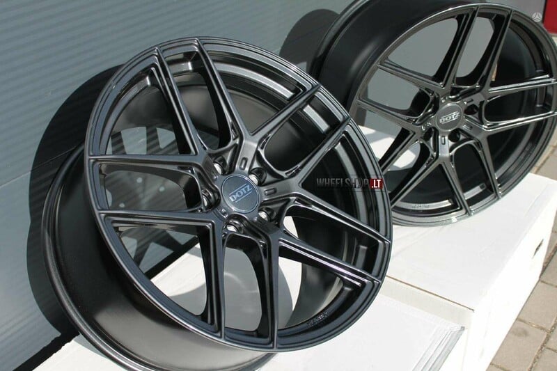 Photo 7 - Dotz Laguna Seca Grey light alloy R20 rims