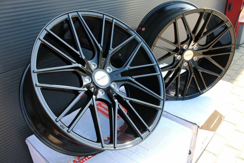 Photo 9 - RIVIERA RV130 Gloss Black light alloy R22 rims