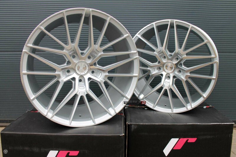 Photo 4 - Japan Racing JR38 Silver light alloy R18 rims