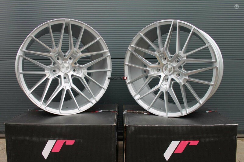 Photo 8 - Japan Racing JR38 Silver light alloy R18 rims