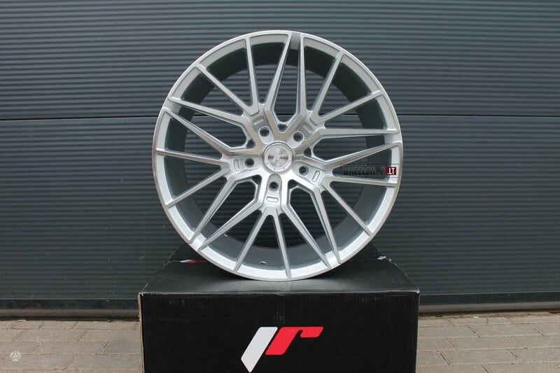 Photo 5 - Japan Racing JR38 Silver light alloy R18 rims